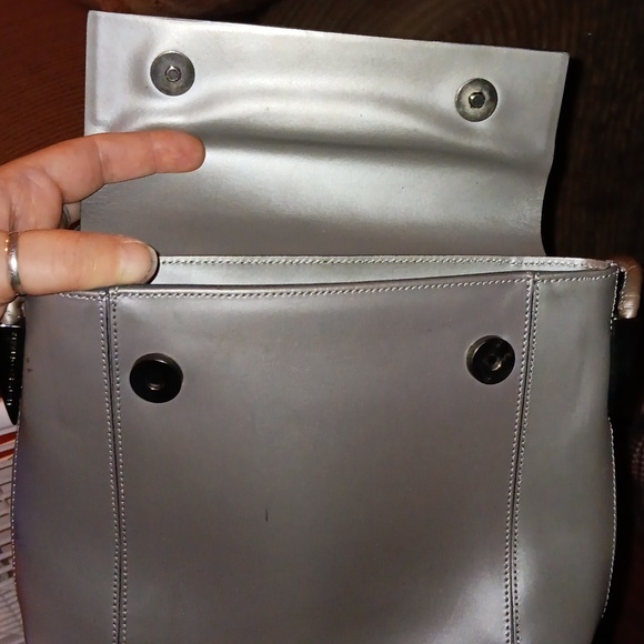 FRANCESCO BIASIA SILVER PVC CROSSBODY - Picture 6 of 8